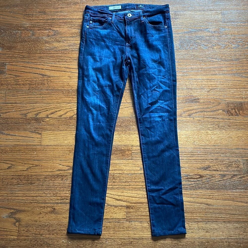 AG Adriano Goldschmied The Middi Mid Rise Legging Jeans
